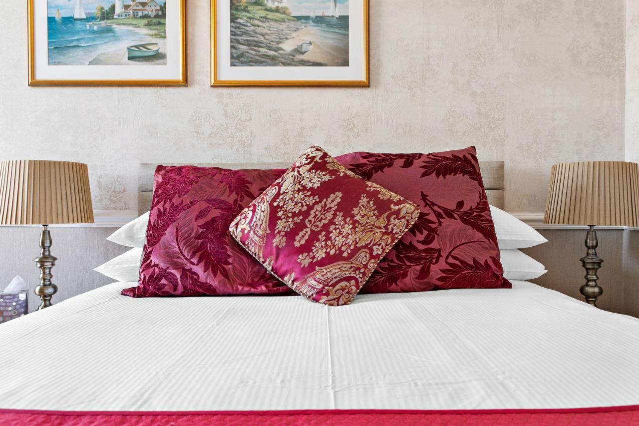 Melba House (Adults Only) Bed & Breakfast Torquay Exterior photo
